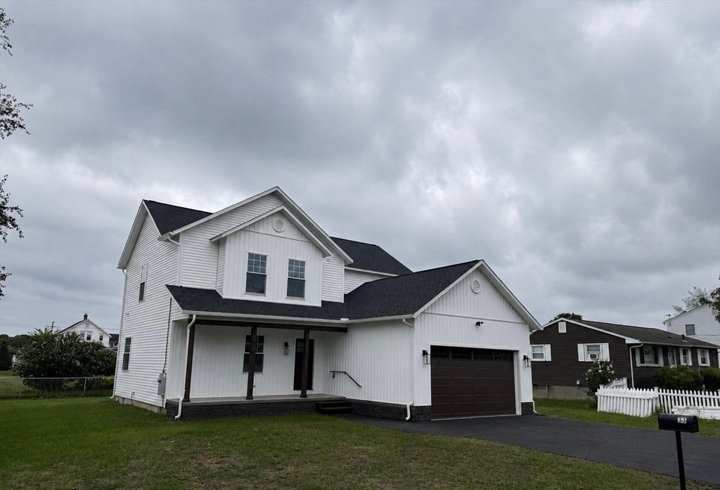 33 Polaski Ave, Chicopee, MA, 33 Polaski Ave, Chicopee, MA Photo #2