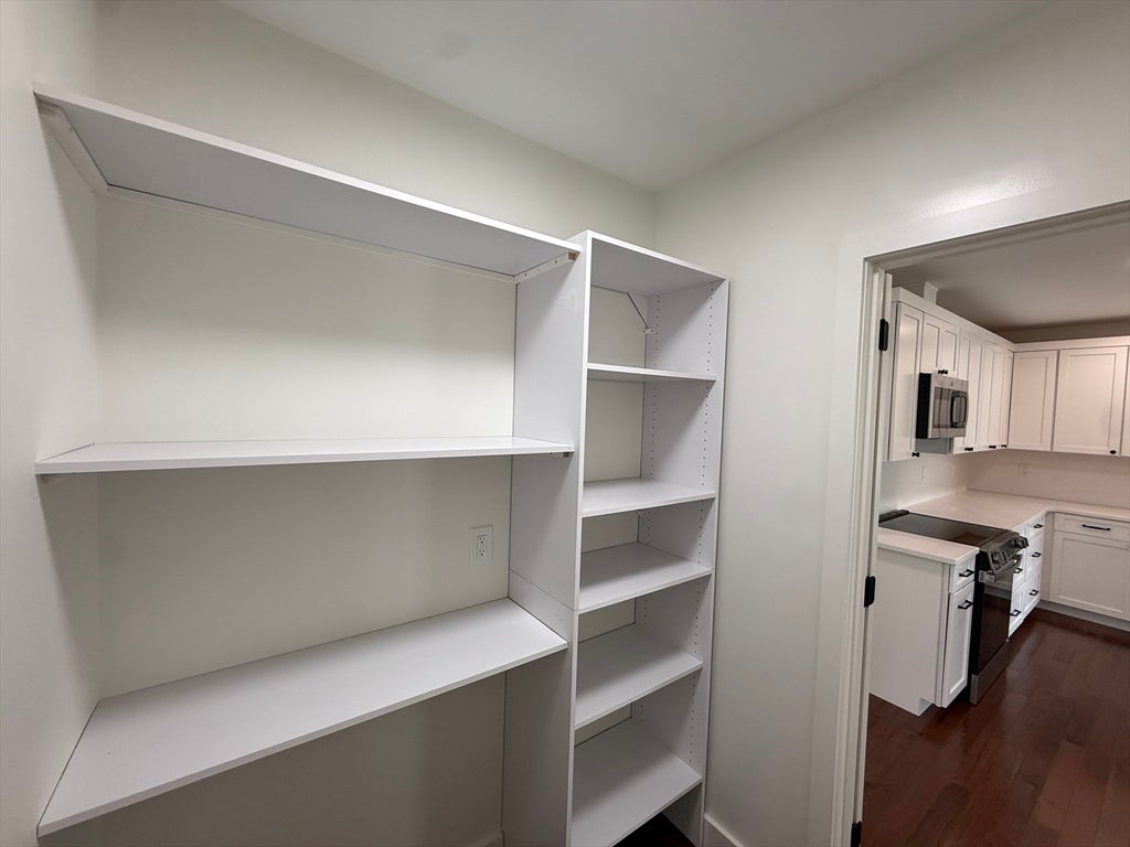33 Polaski Ave, Chicopee, MA, 33 Polaski Ave, Chicopee, MA Photo #7