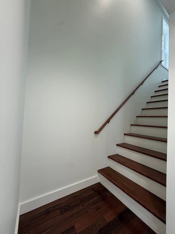 33 Polaski Ave, Chicopee, MA, 33 Polaski Ave, Chicopee, MA Photo #9