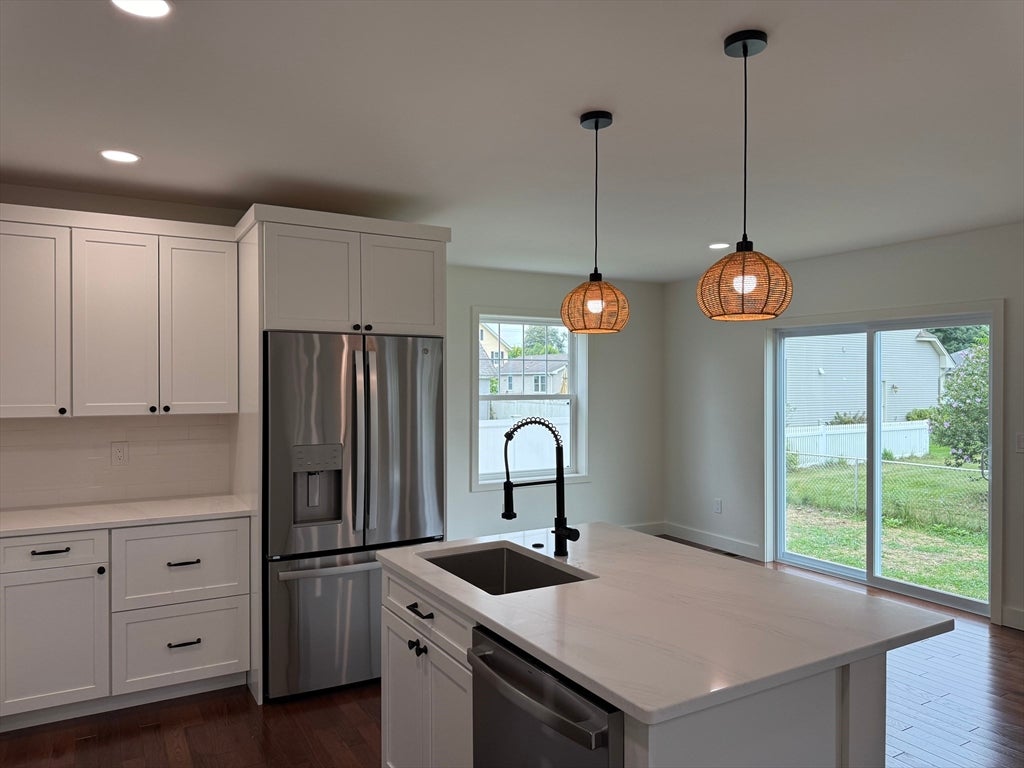 33 Polaski Ave, Chicopee, MA, 33 Polaski Ave, Chicopee, MA Photo #5