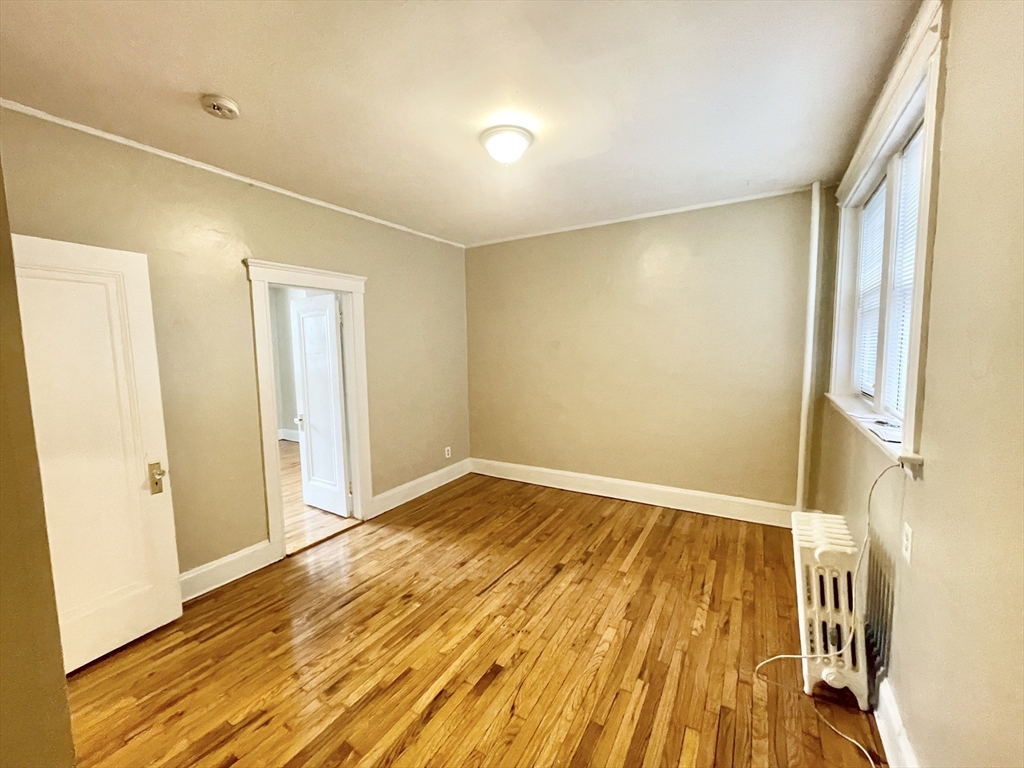 2035 Commonwealth Ave 2