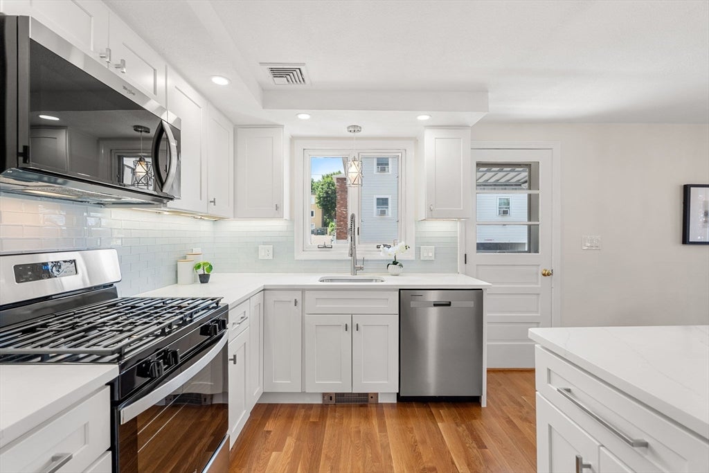 11 Newman St, Revere, MA, 11 Newman St, Revere, MA Photo #11