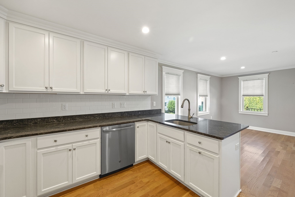 25 Howland Steet St #3, Plymouth, MA, 25 Howland Steet St #3, Plymouth, MA Photo #3