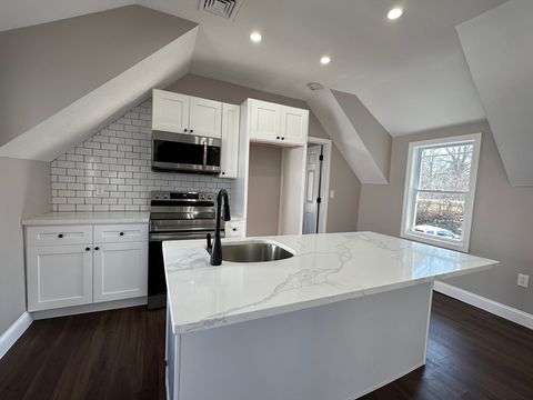 278 Cohannet St Taunton MA 02780