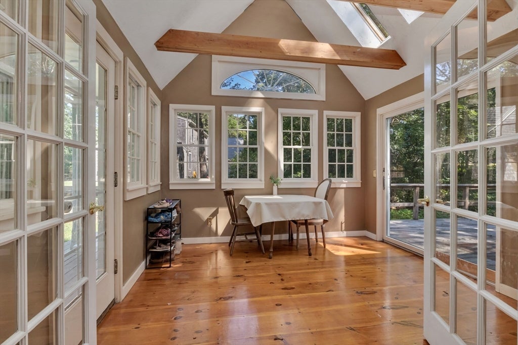 2 Sharon Ln, Sandwich, MA Photo #6