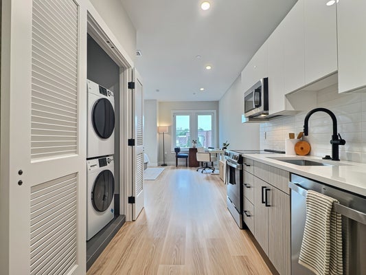 1305 HYDE PARK AVE # 211, BOSTON, MA 02136 - Image fa5dea54db2345a0ee31d66e9ecf4d19/4237839312