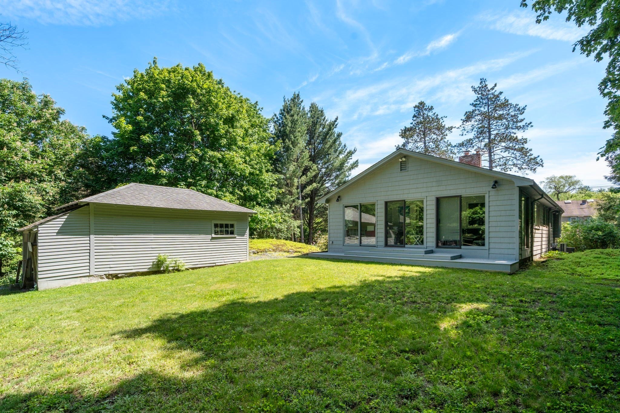 287 Glen Rd, Weston, MA, 287 Glen Rd, Weston, MA Photo #3