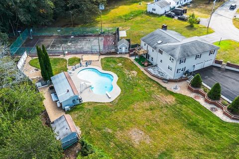 6 Clover Hill Drive Chelmsford MA 01824