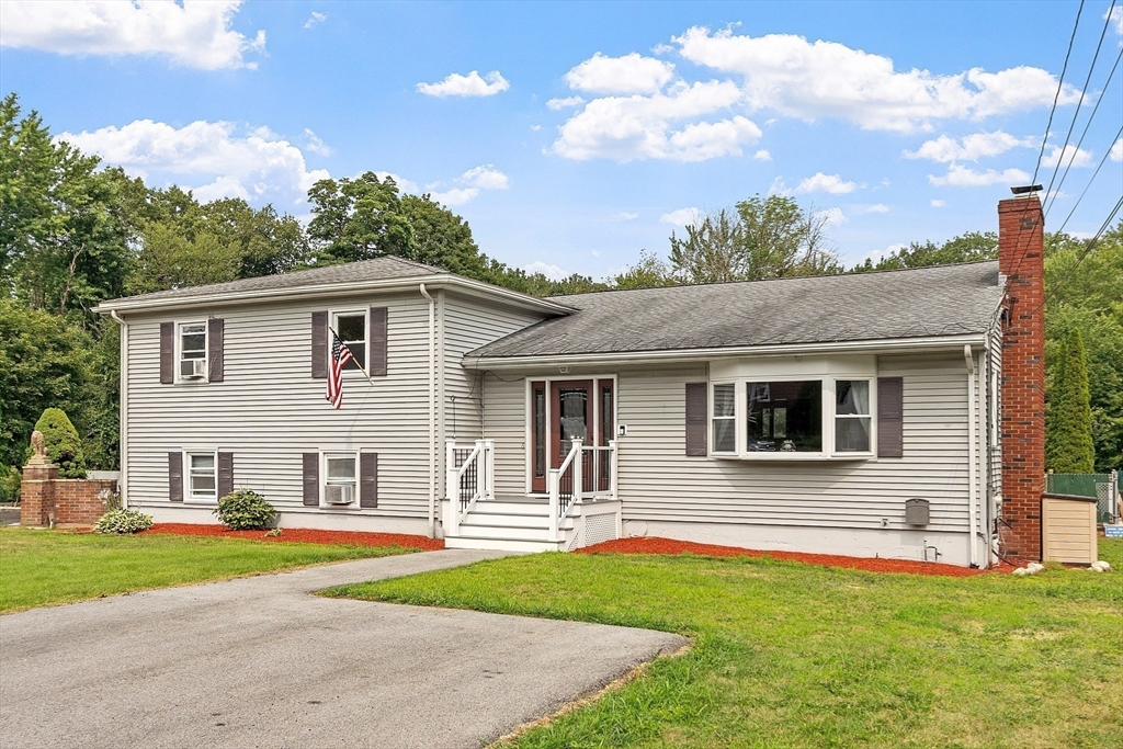 6 Clover Hill Drive