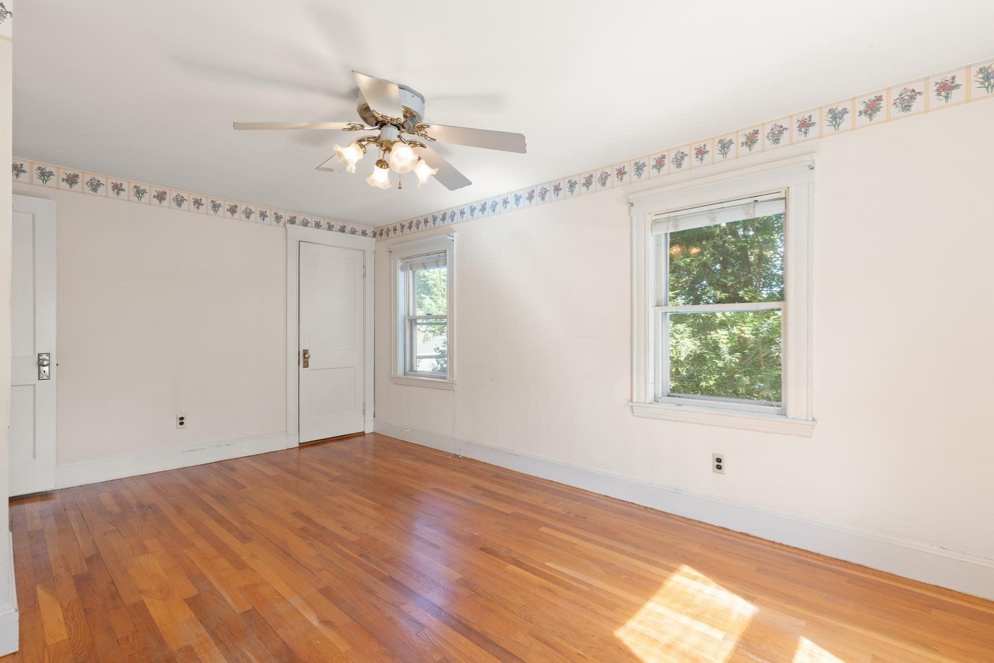 16 Suffolk Street, Medford, MA, 16 Suffolk Street, Medford, MA Photo #18