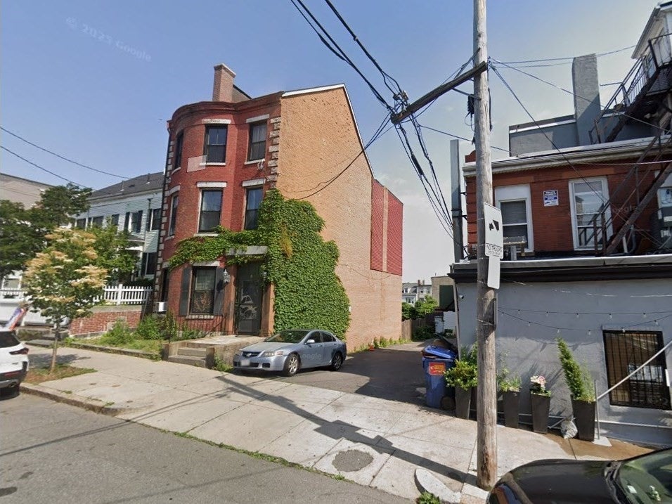 7 Princeton St