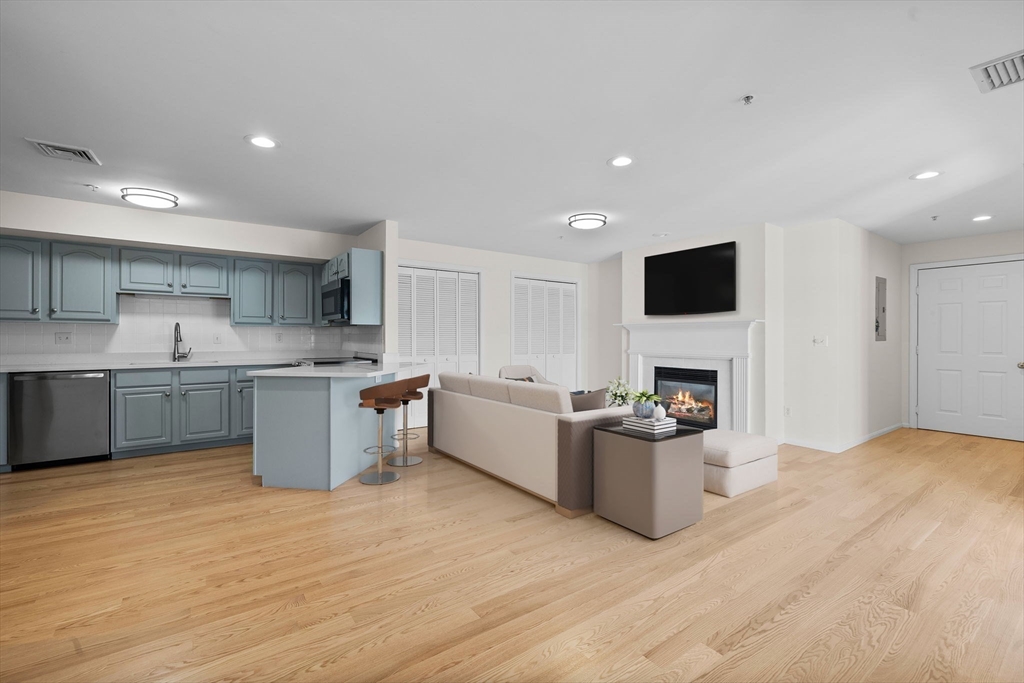 7 Conant Rd 20