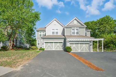 5 Frostpane Ln 5 Hopkinton MA 01748