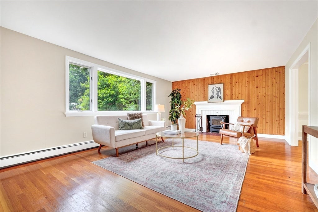 10 Glenridge Dr