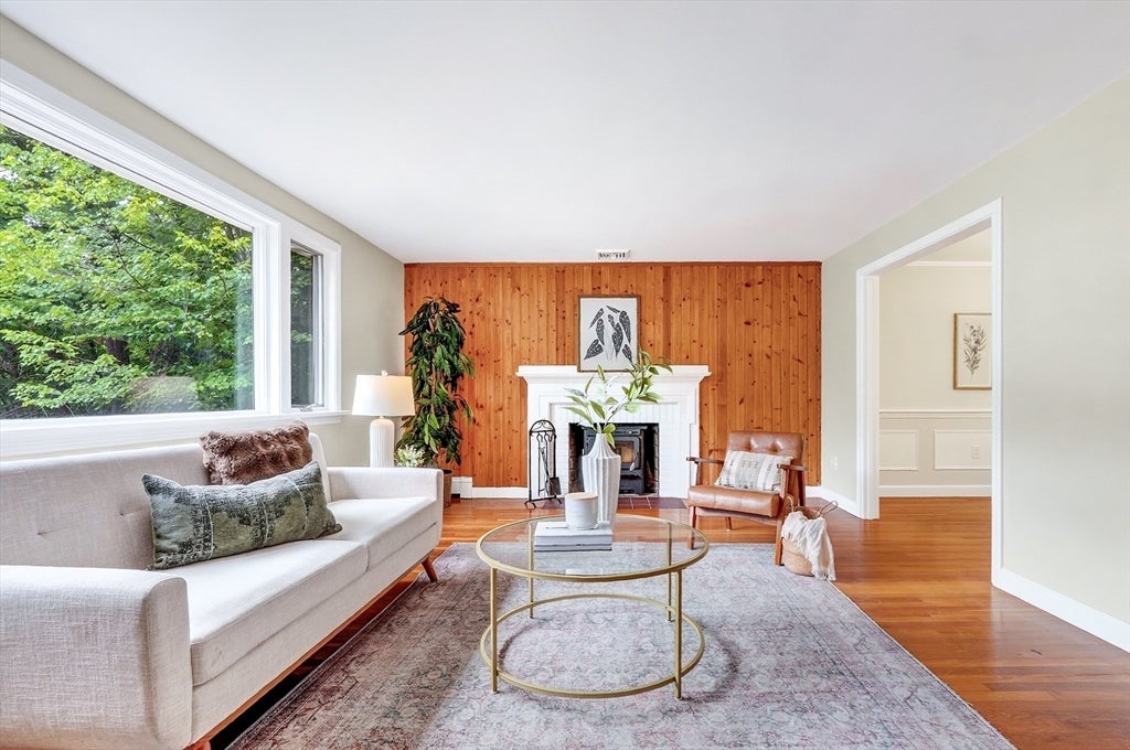 10 Glenridge Dr