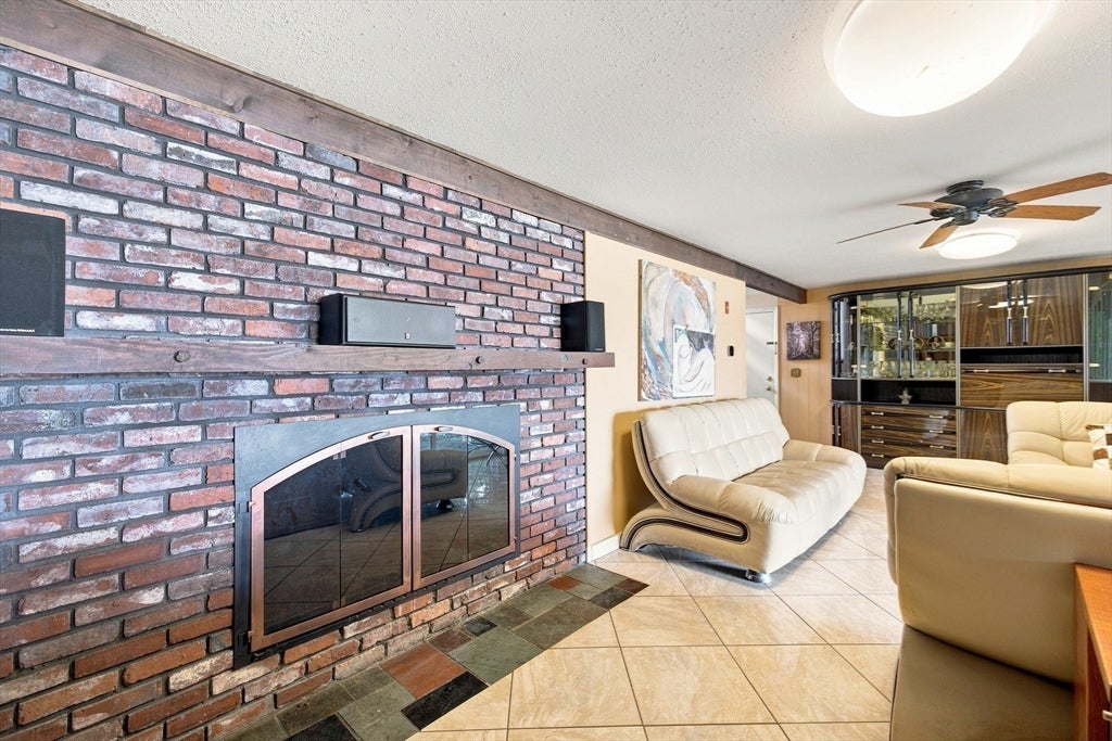 79 Pond Cir, Mashpee, MA, 79 Pond Cir, Mashpee, MA Photo #18
