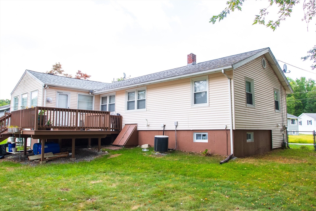 94 Tanglewood Dr