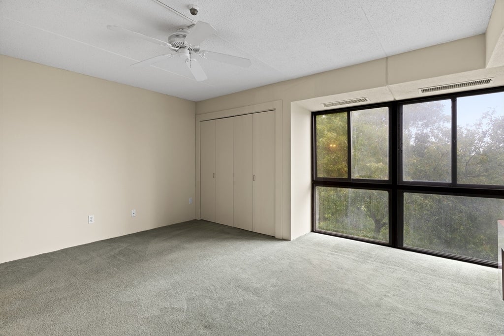 55 Tall Oaks Drive #705, Weymouth, MA Photo #16