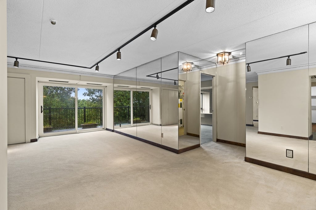 55 Tall Oaks Drive #705, Weymouth, MA Photo #11