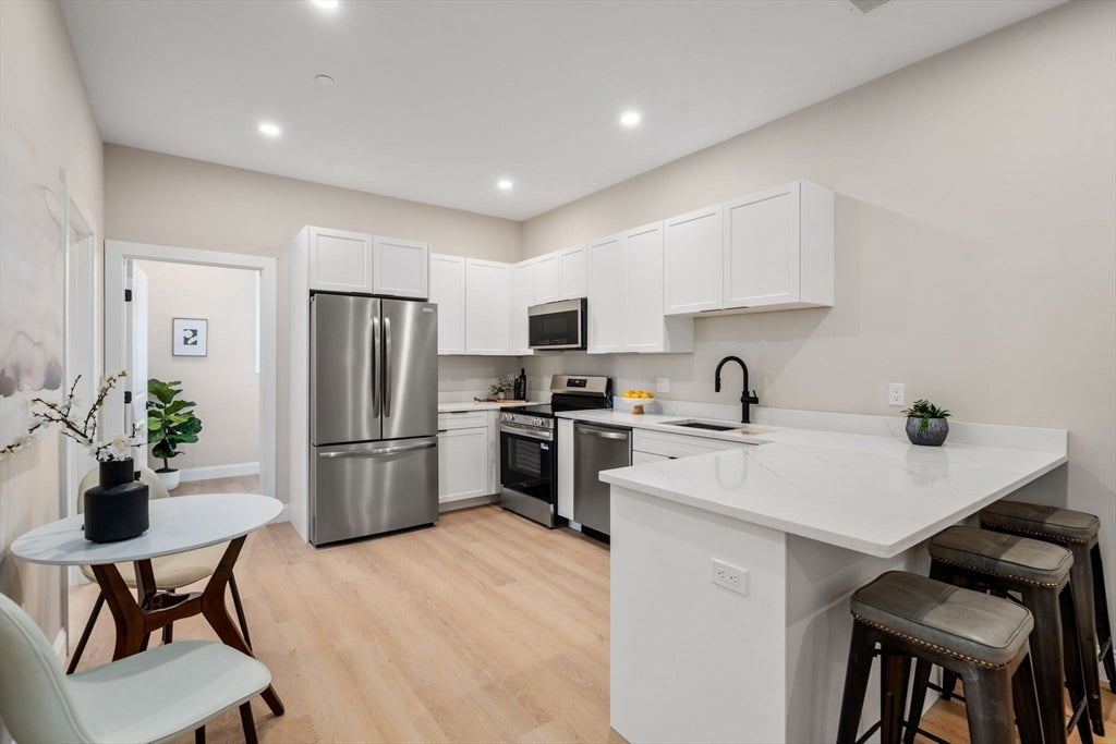 7 Cross St #202, Wilmington, MA Photo #6