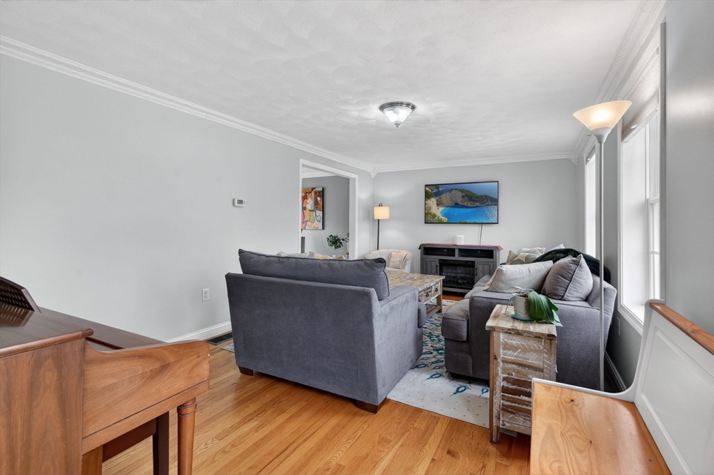 18 Prospect St
