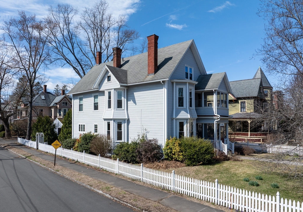 292 Elm Street