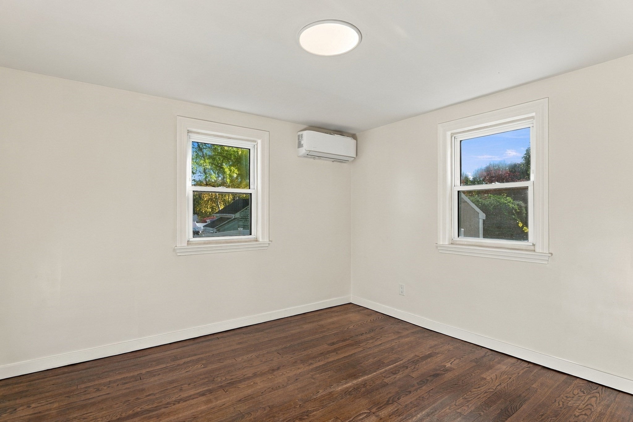 19 1/2 Lillian St, Woburn, MA, 19 1/2 Lillian St, Woburn, MA Photo #14