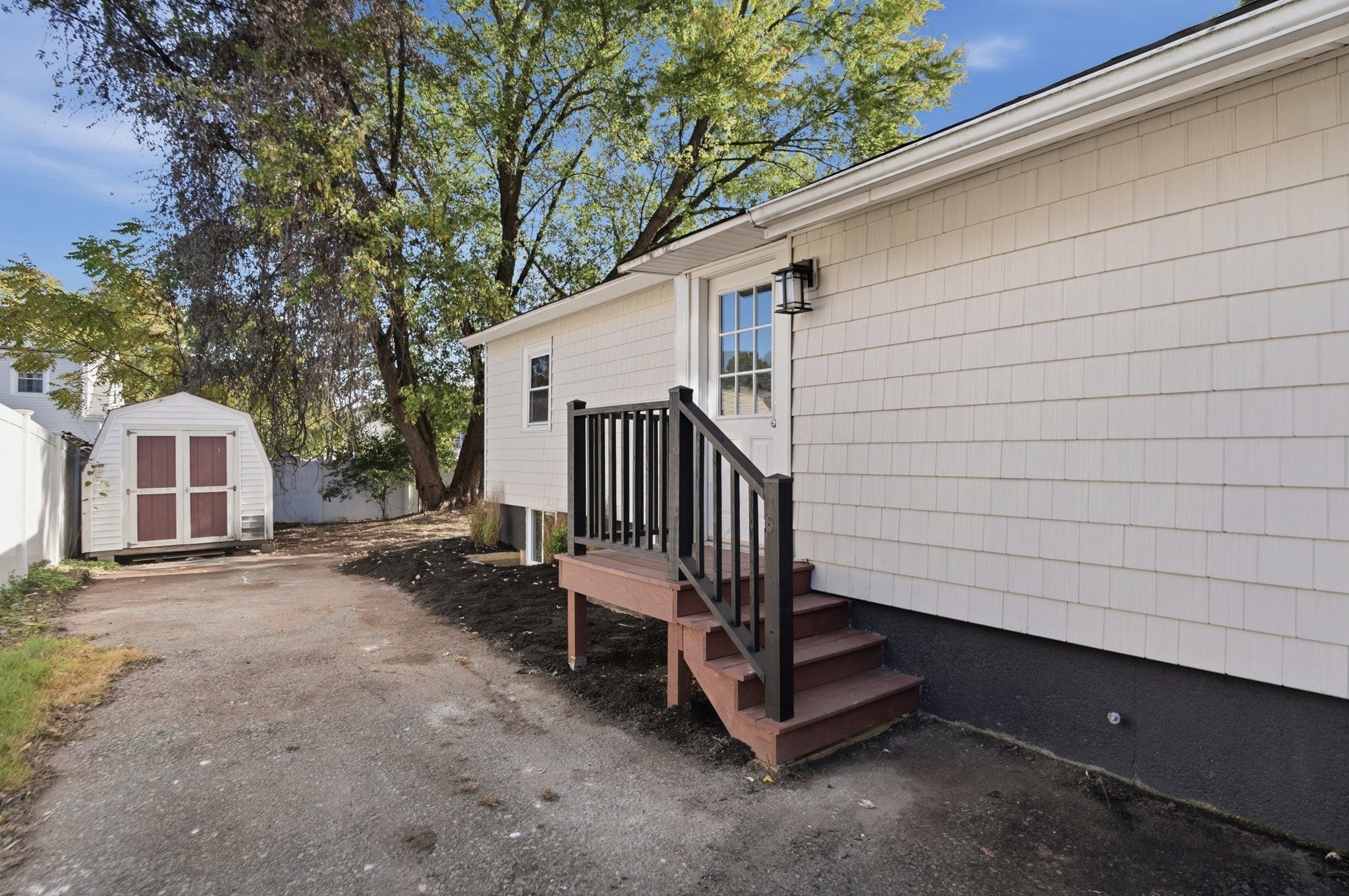 19 1/2 Lillian St, Woburn, MA, 19 1/2 Lillian St, Woburn, MA Photo #26
