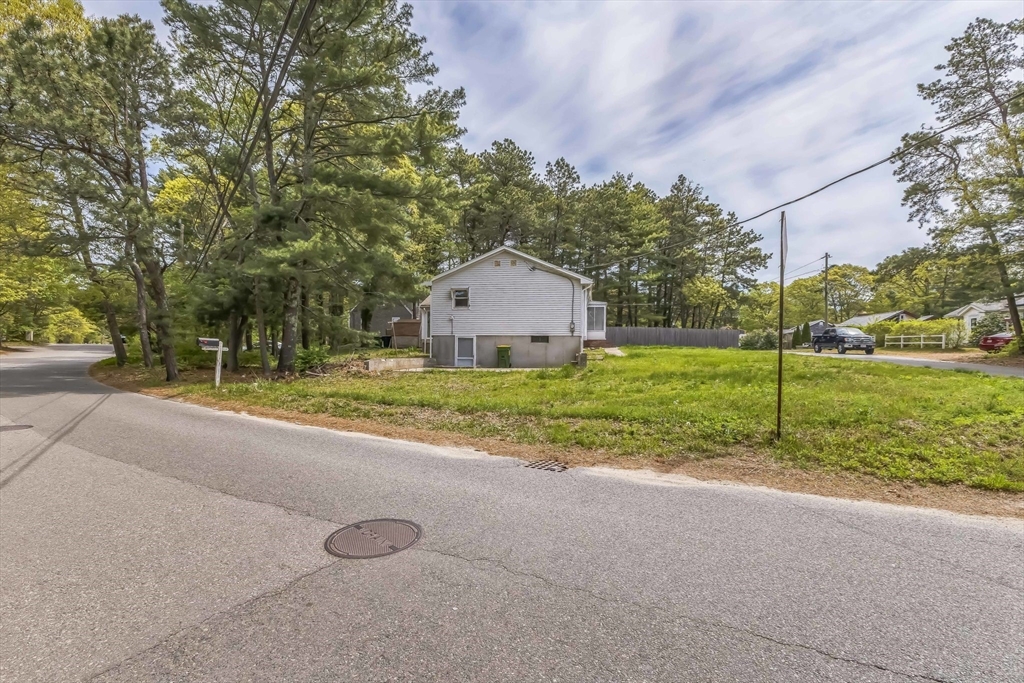 17 Juniper St