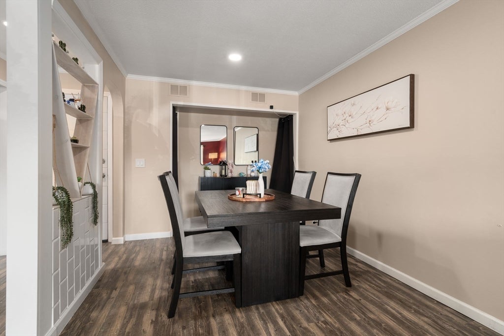 12 Shadowbrook Ln #3, Milford, MA Photo #8