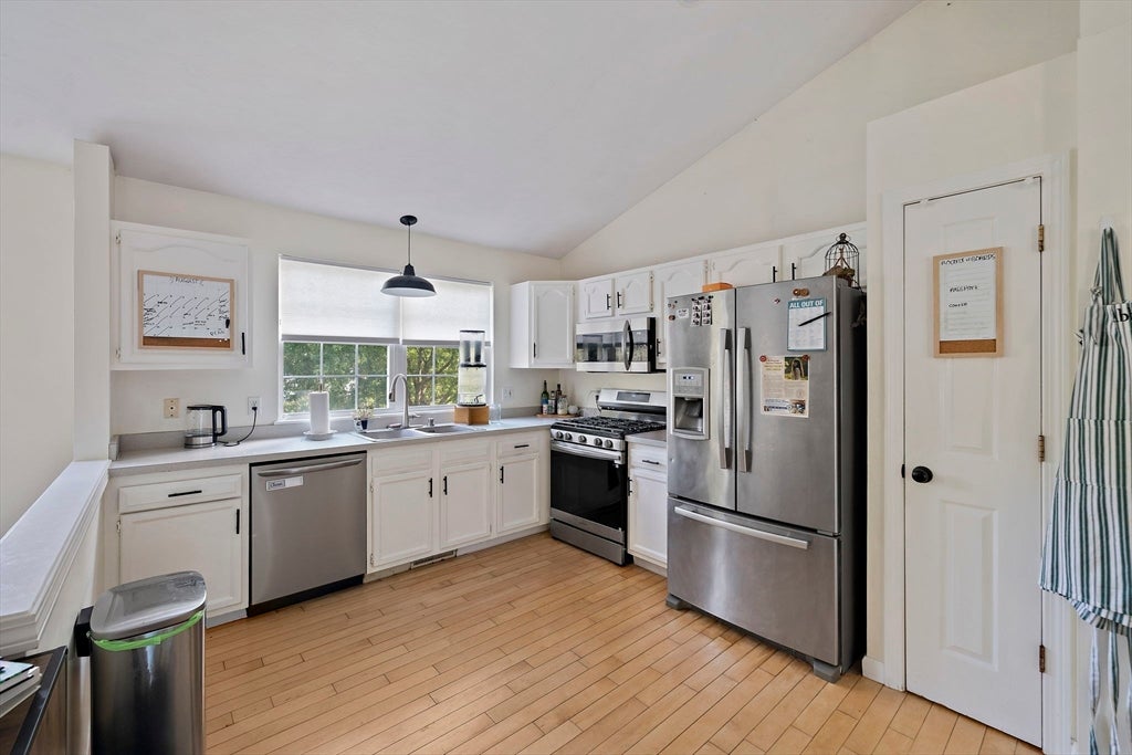 296 Raymond Road
