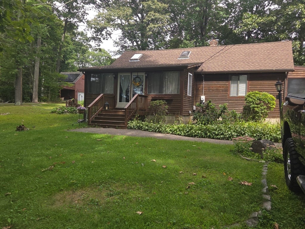 18 Lakeview Drive, Leicester, MA, 18 Lakeview Drive, Leicester, MA Photo #17