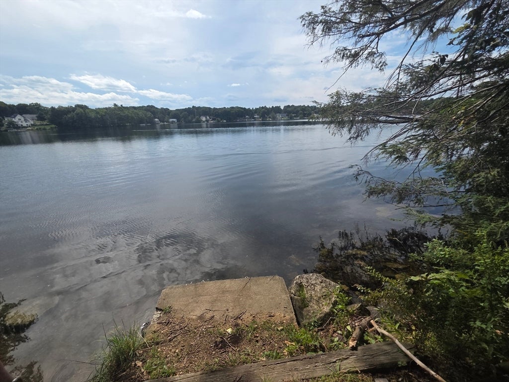 18 Lakeview Drive, Leicester, MA, 18 Lakeview Drive, Leicester, MA Photo #7