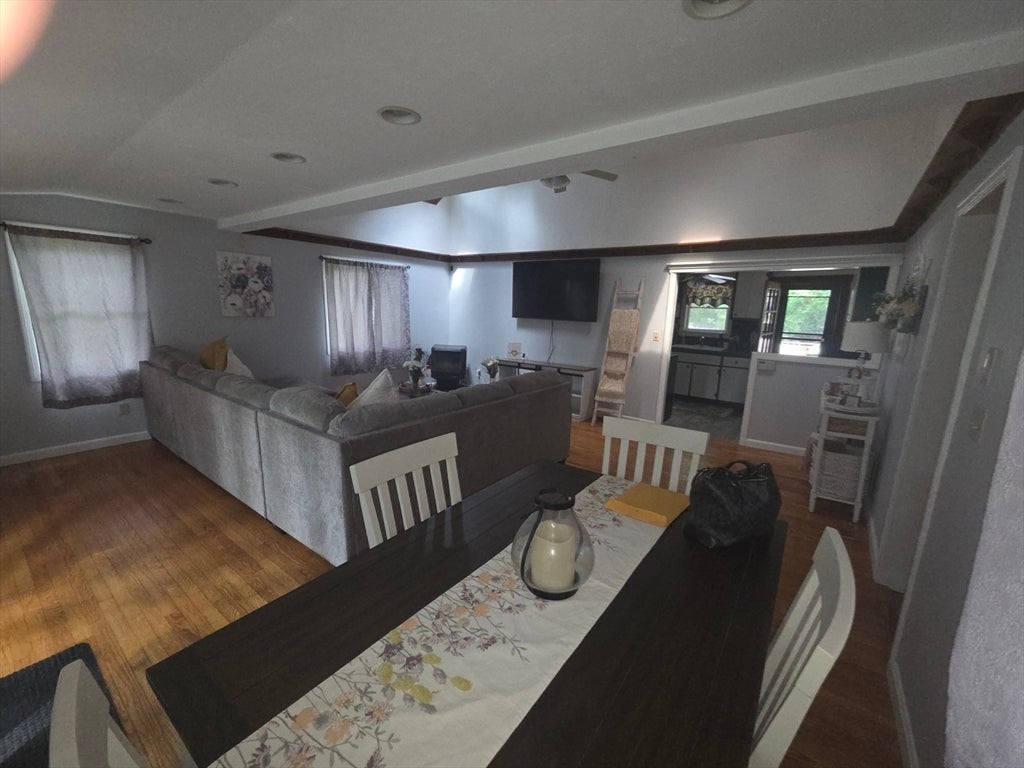 18 Lakeview Drive, Leicester, MA, 18 Lakeview Drive, Leicester, MA Photo #11