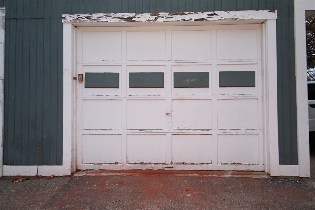 Saugus, Massachusetts 01906, United States, 3 Bedrooms Bedrooms, ,1 BathroomBathrooms,Residential,Active,243508