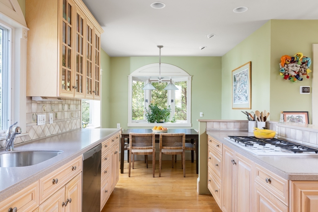 68 Dudley Street, Brookline, MA Photo #13