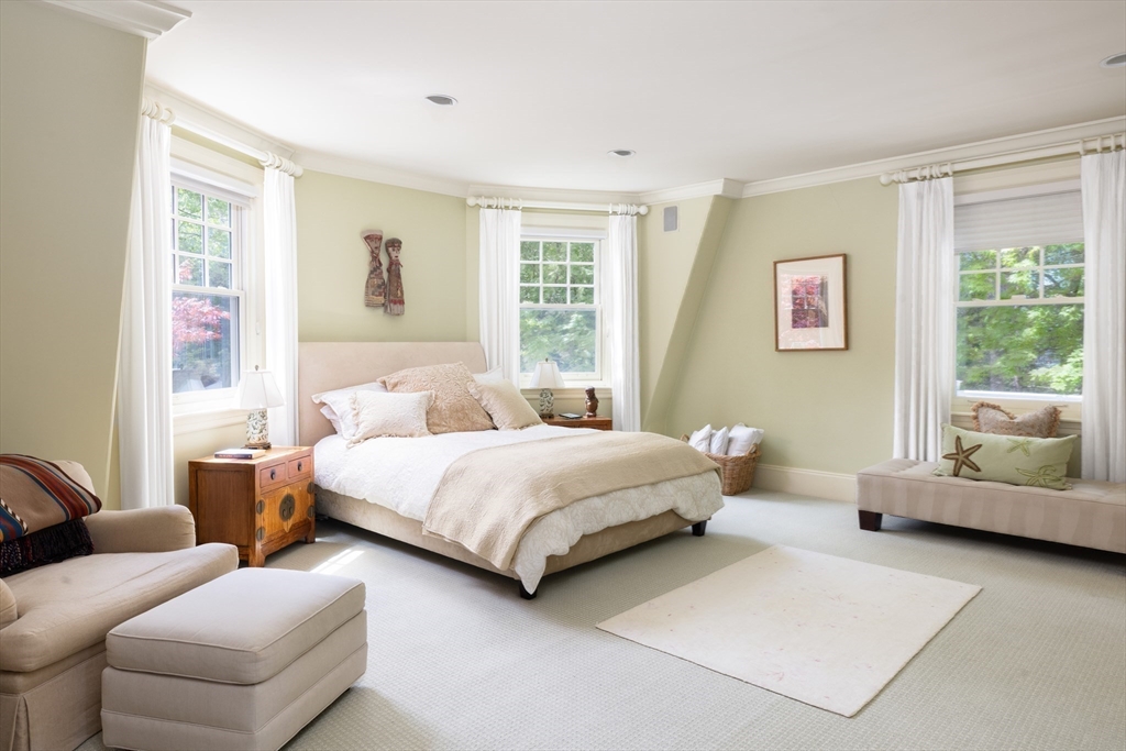 68 Dudley Street, Brookline, MA Photo #17