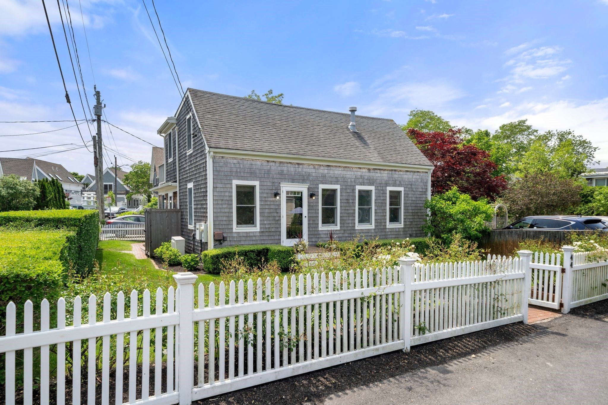 44 Pleasant Street