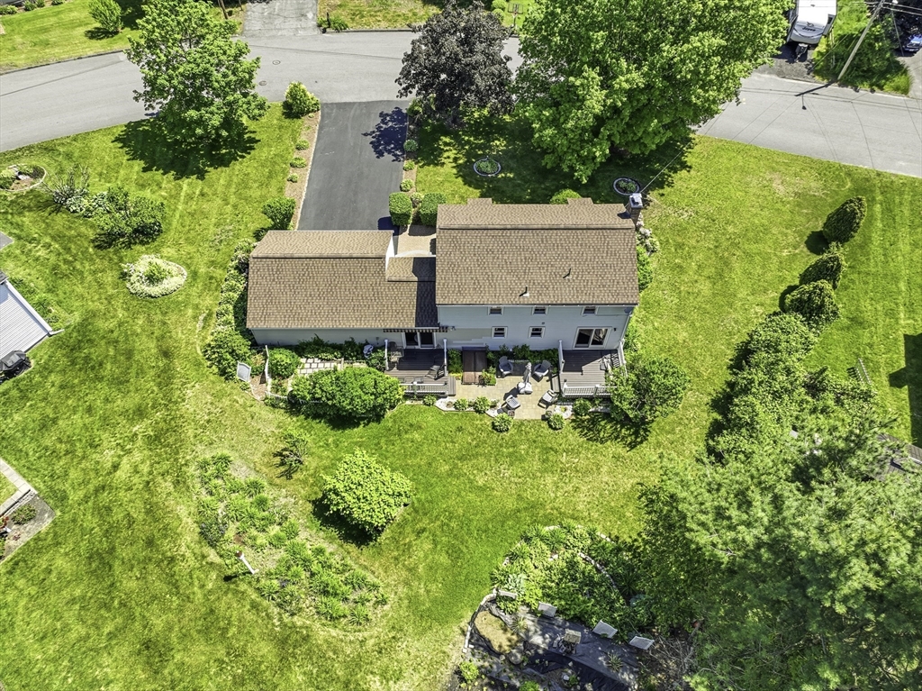 26 Long Hill Dr