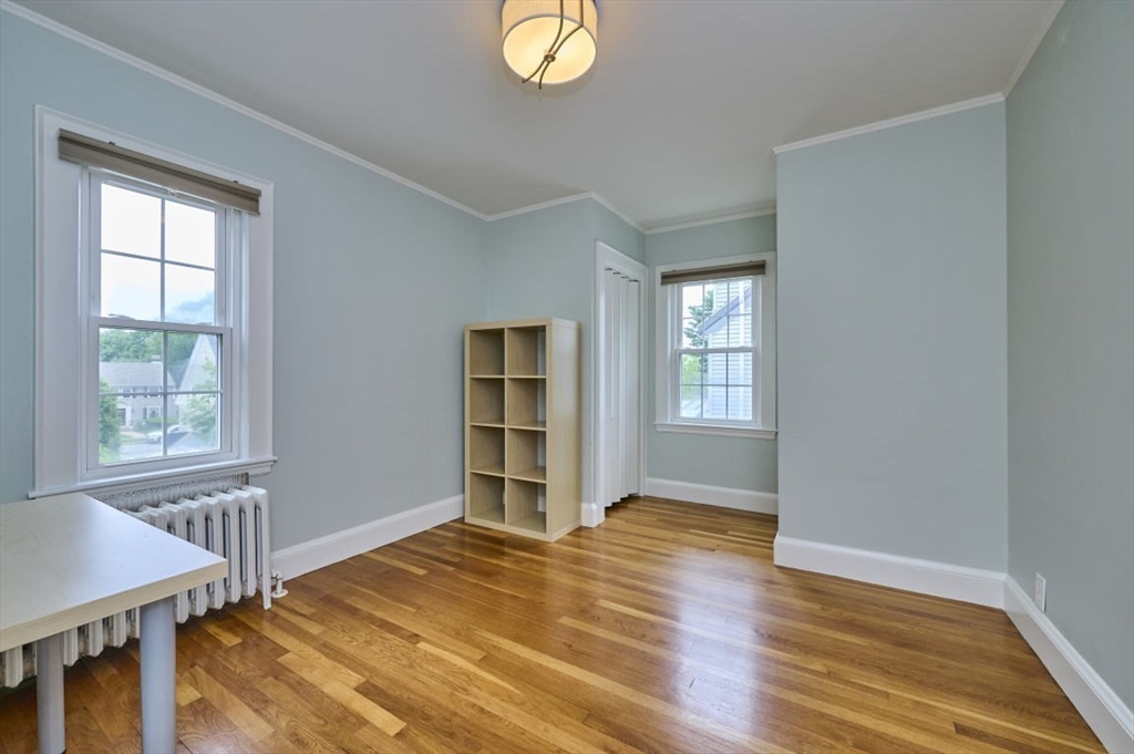 Belmont, Massachusetts 02478, United States, 4 Bedrooms Bedrooms, ,3 BathroomsBathrooms,Residential,Pending,136091