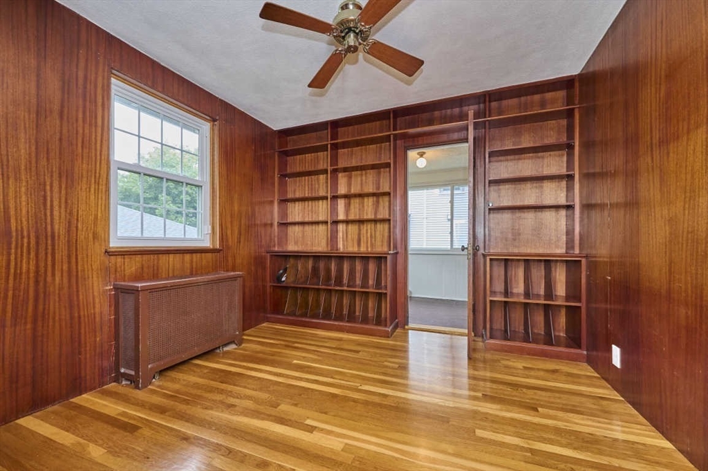 Belmont, Massachusetts 02478, United States, 4 Bedrooms Bedrooms, ,3 BathroomsBathrooms,Residential,Pending,136091