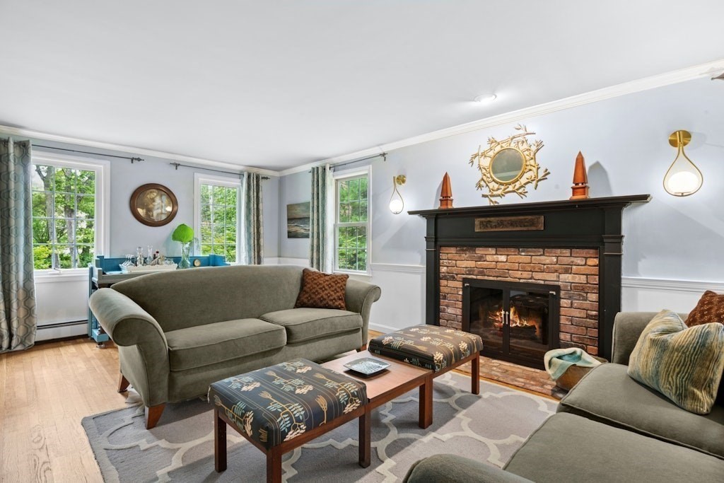 69 Oak Avenue