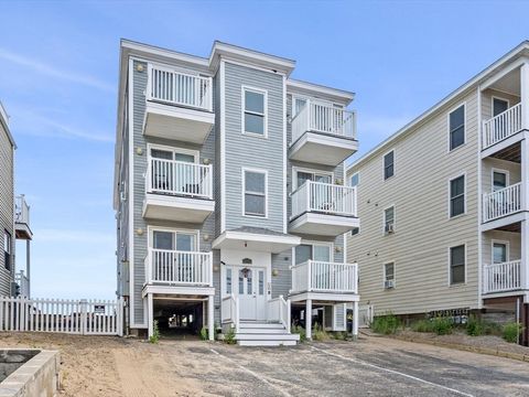 188 N End Blvd 3 Salisbury MA 01952