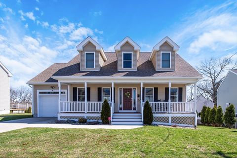 Photo of 259 Hilldale Ave, Haverhill, MA 01832 (MLS # 73502592)