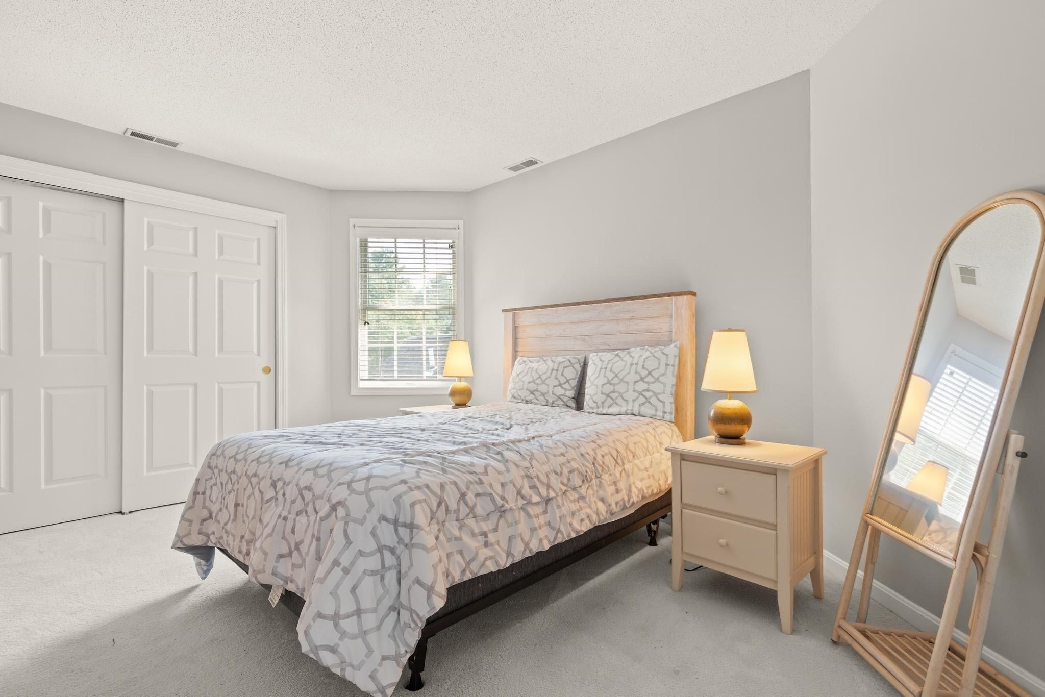 142 Cannon Forge Dr #142, Foxboro, MA, 142 Cannon Forge Dr #142, Foxboro, MA Photo #21