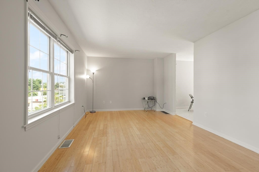 5 Princeton St #5, Worcester, MA, 5 Princeton St #5, Worcester, MA Photo #12