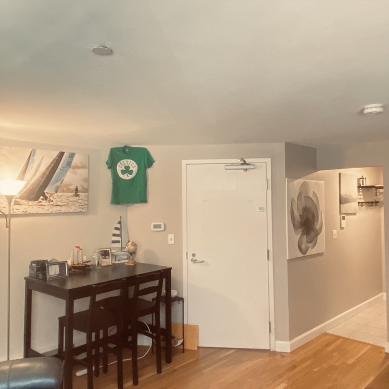 34 Hancock St. 1D