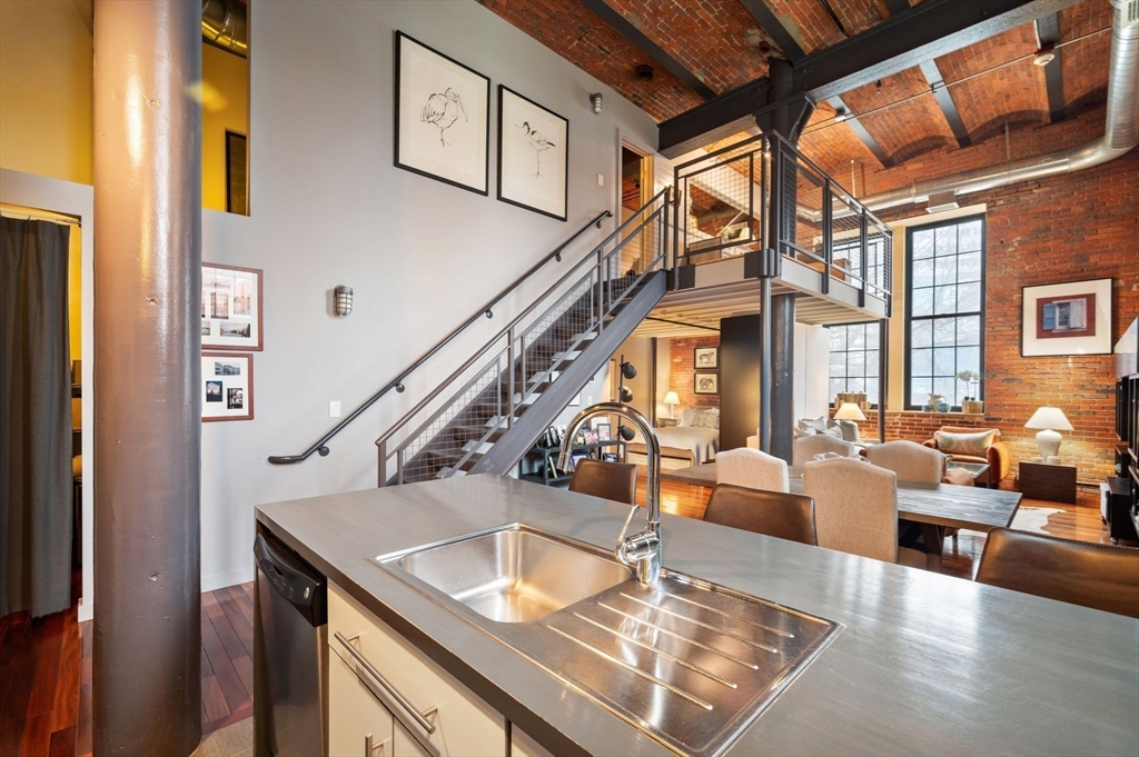 251 Heath Street 108