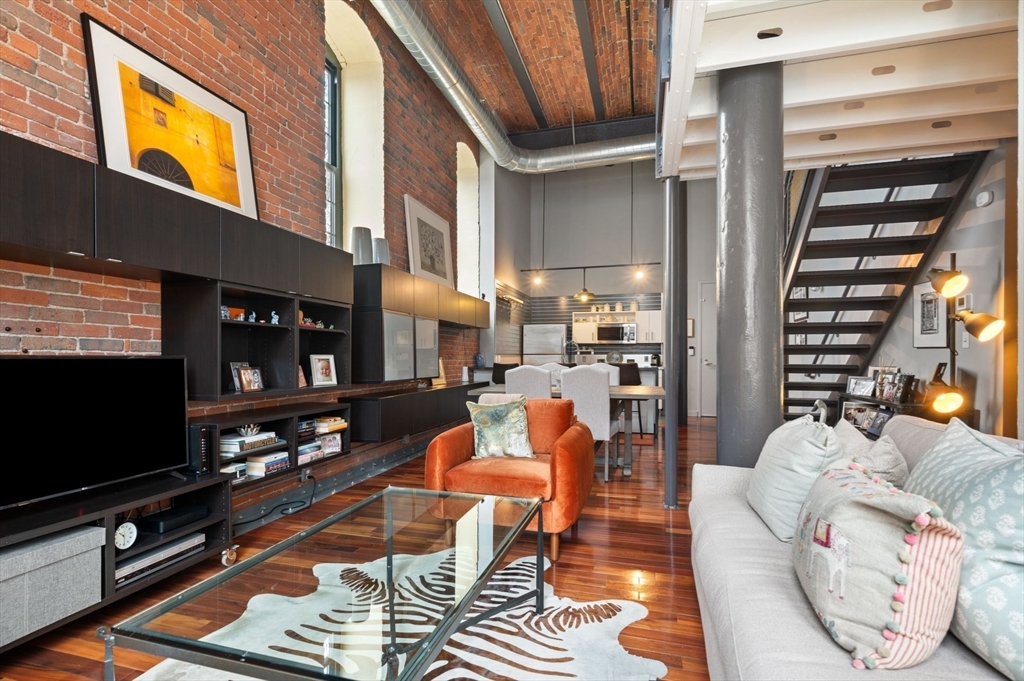 251 Heath Street 108
