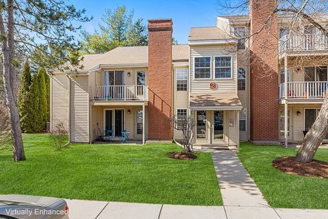 2 Walden Dr 2 Natick MA 01760